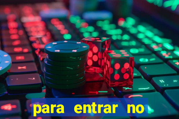 para entrar no time de futebol profissional o jogador deve ter pelo menos 18 anos